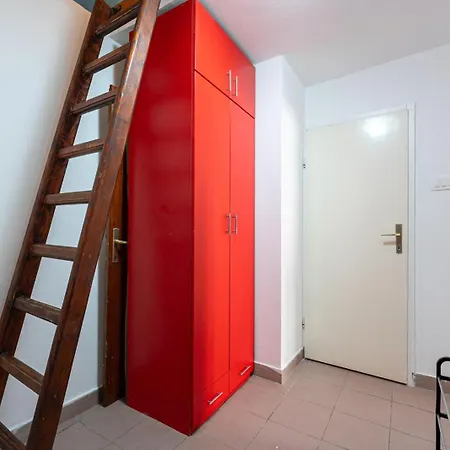 Appartamento Ar Living And Podgorica