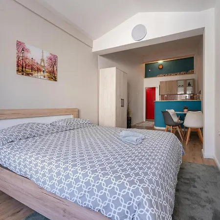 Ar Living And Podgorica