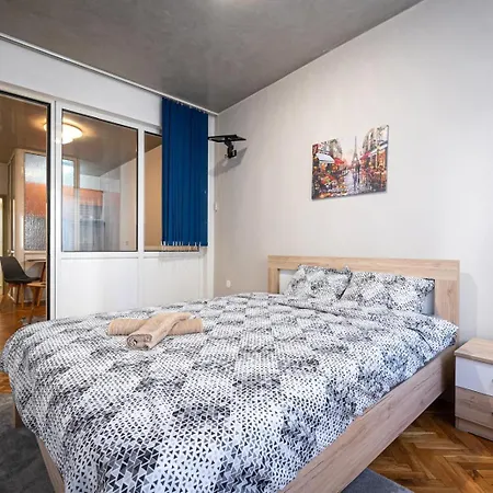 Ar Living And Podgorica